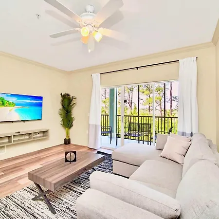 Near Disney - Spacious 3Br Condo With Pool & Hot Tub!